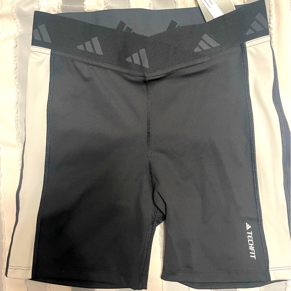 NWT Adidas Training Shorts Size M